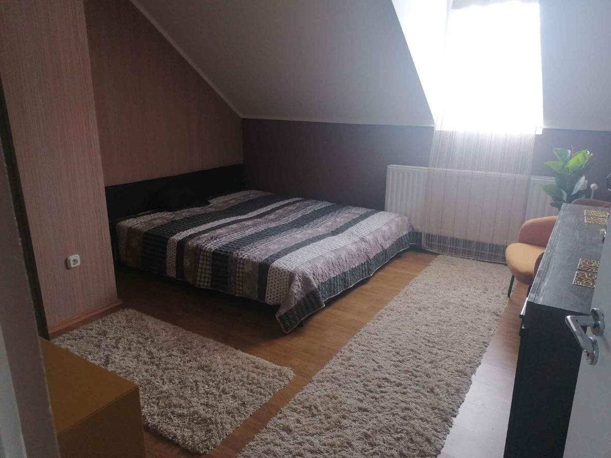 Apartments In Balatongyoeroek 34590 Zewnętrze zdjęcie